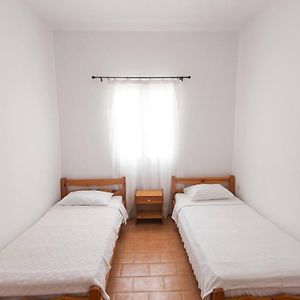 Budget Zimmer mit zwei Einzelbetten